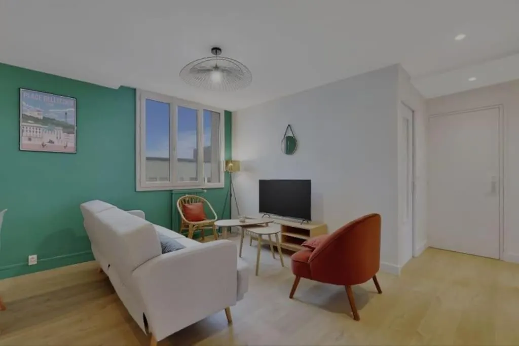 Appartement Neuf Pour 6, Parking Et Box, Au Calme Villeurbanne